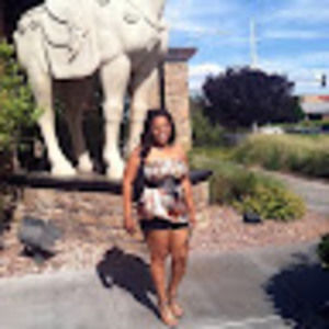 Meet your Posher, Toni